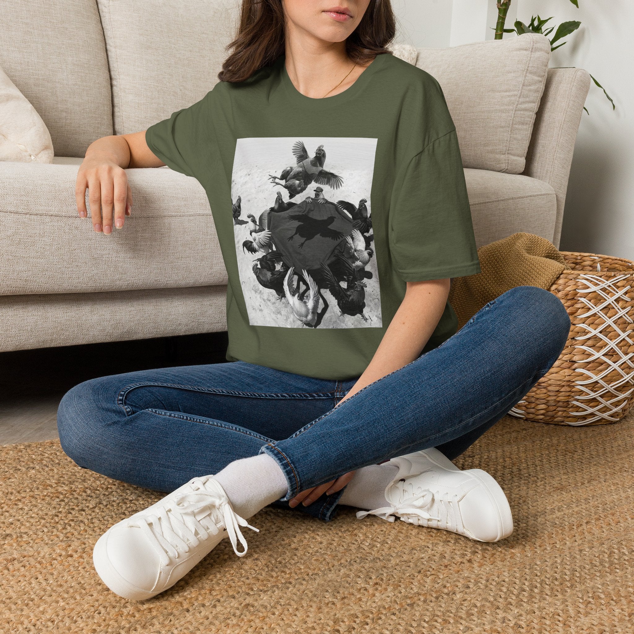 Hen Beach Blanket TossT-Shirt